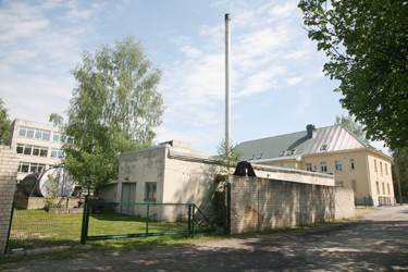 Renoveeritav katlamaja Antslas koolimaja kõrval kütab mitut valla hoonet.  Foto: INNO TÄHISMAA