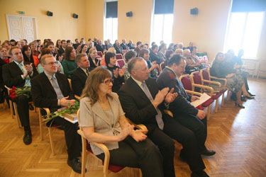 Omavalitsusliidu aastapäev tõi Vastseliina rahvamaja saali rahvast täis. Foto: INNO TÄHISMAA