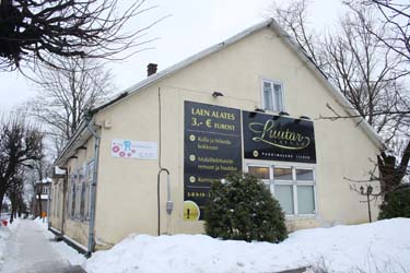 Võrus asub Luutar aadressil Jüri tn 38 ning on avatud esmaspäevast reedeni kella 9–19, laupäeviti kella 10–16 ja pühapäeviti kella 10–14.    Foto: MAARJA KAIV