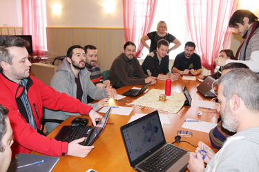 Malta, Horvaatia, Türgi, Kreeka, Sloveenia, Läti ja Eesti noortejuhid veebruarikuisel seminaril Rõuges. Foto: RÕUGE NOORTEKLUBI
