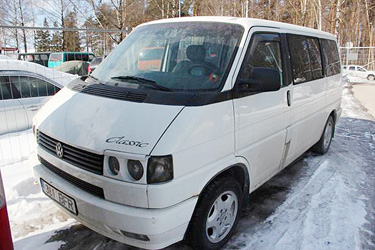 Konfiskeeritud VW Multivan (1995. a) on näiteks hetkel oksjoni korras müügis auto24.ee leheküljel (http://www.auto24.ee/used/1555595). Oksjon lõpeb 15. oktoobri keskpäeval.
