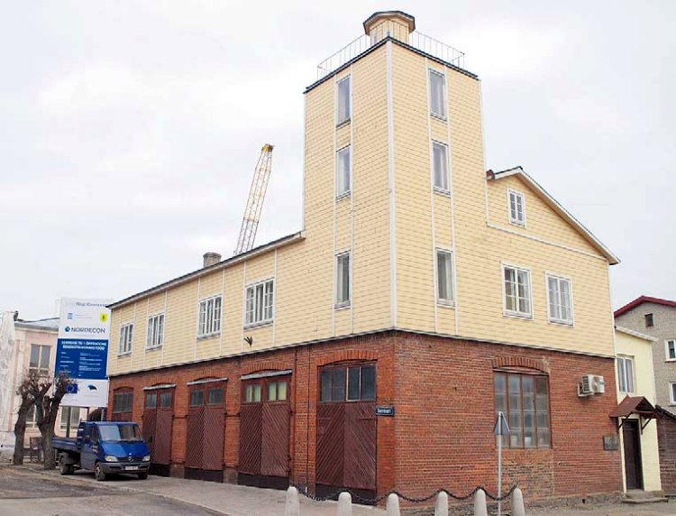 Võru tuletõrje ajalooline maja Seminari ja Tartu tänava nurgal. Fotod: INNO TÄHISMAA