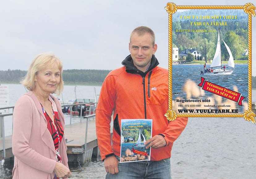 Soovijaid mööda Tamulat ringi sõidutav Kaarel annab auhinda üle Tiina Rikandile, kes tahab jahiga tiirutama tulla koos lastega. Foto: AIGAR NAGEL
