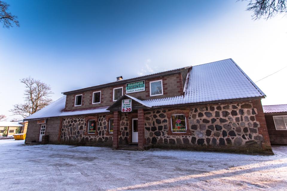 Tsooru Maarahva Kaubamajas on rikkalik kaubavalik ja kauplus on lahti 365 päeva aastas. Foto: ANDREI JAVNAŠAN
