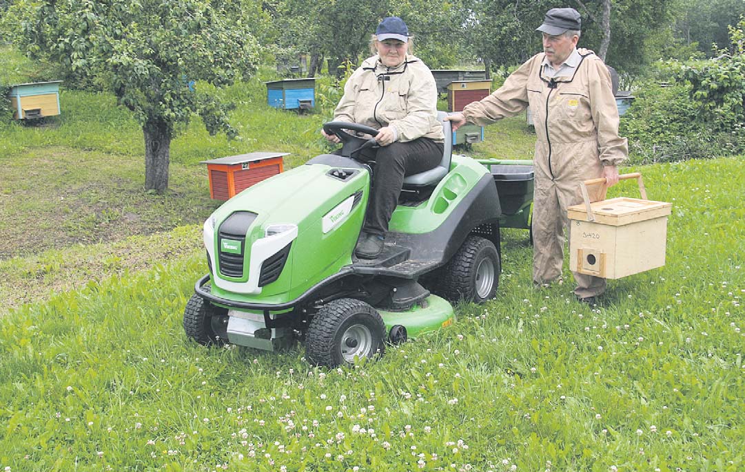 Sirje ja Enn Laanemäel saab järgmisel aastal abielus oldud 45 aastat. Foto: VÕRUMAA TEATAJA