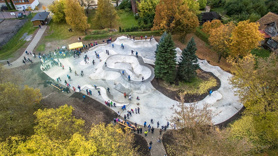 Võru rulapark on mitmekülgne betoonist skatepark Andrei Javnasan