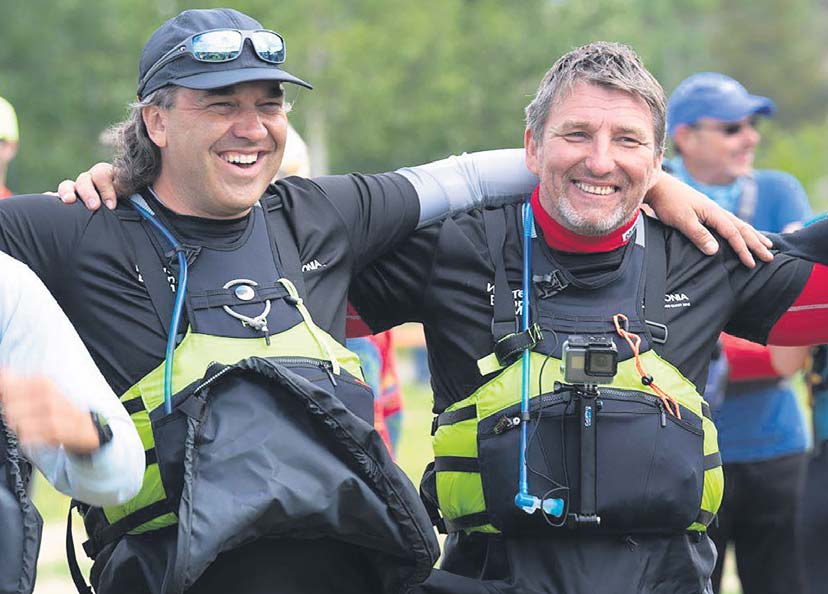 Võhandu maratoni peakorraldaja Hillar Irves koos meeskonnakaaslase Martin Ilumetsaga 28.–30. juunini sõidetud Yukon Riveri ultramaratonil. Foto: IVAR HÜTT