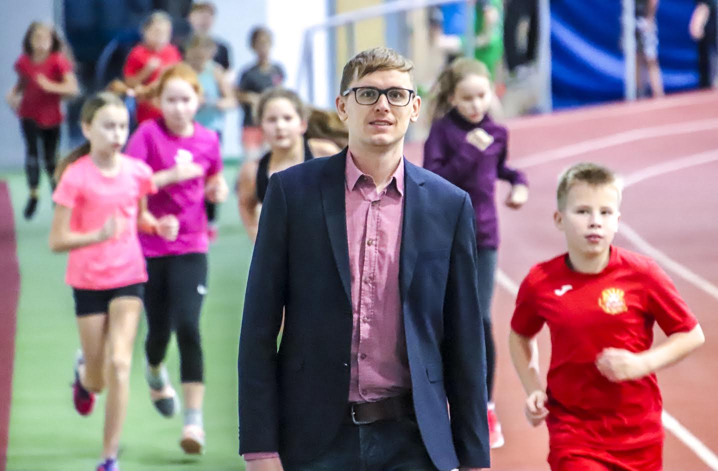 Karel Saarna alustas Võru spordikooli direktorina tööd sel kolmapäeval. Foto: AIGAR NAGEL Karel Saarna alustas Võru spordikooli direktorina tööd sel kolmapäeval. Foto: AIGAR NAGEL