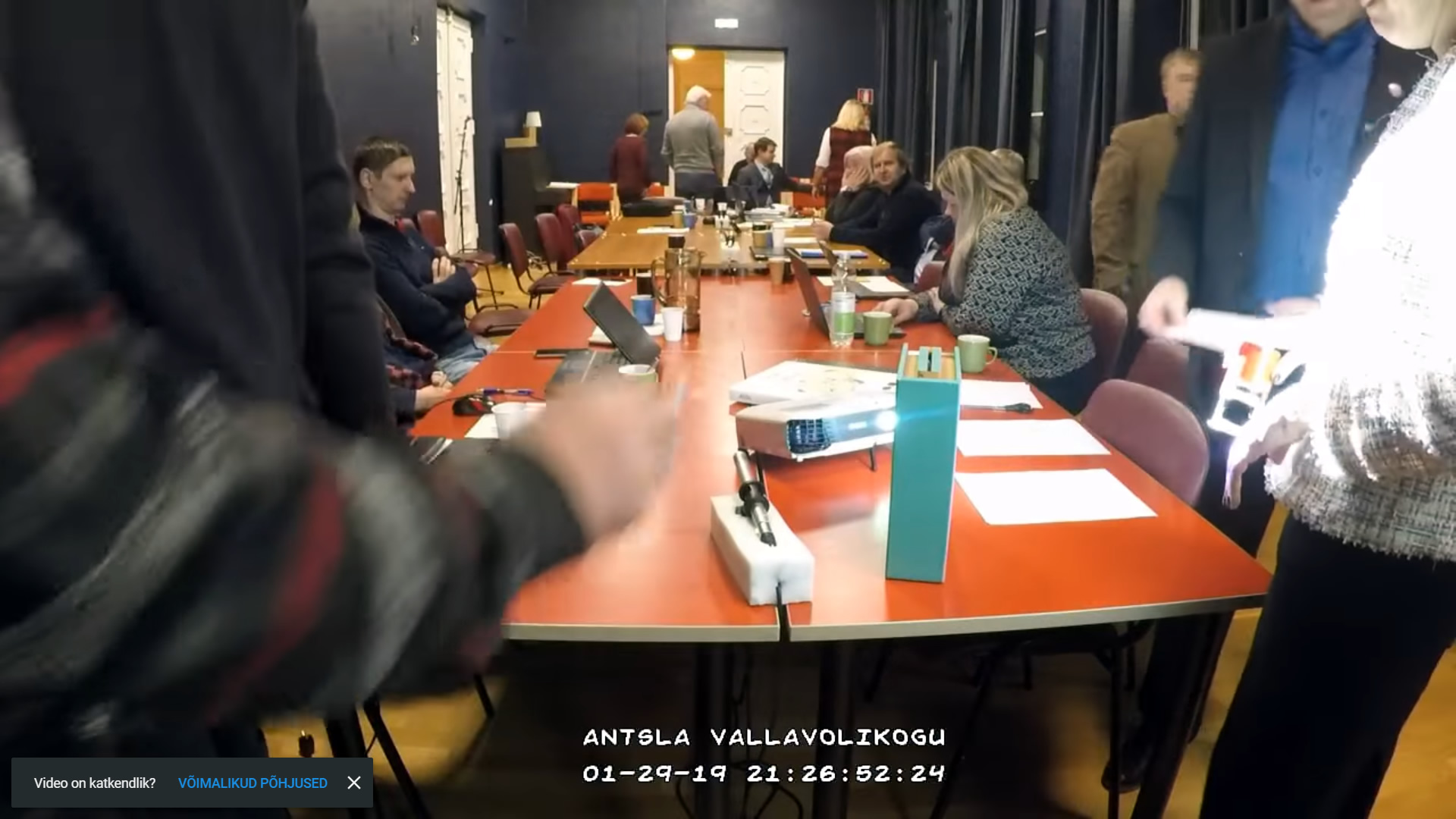 Antsla vallavolikogu koosseis: Antsla vallavolikogus tuntakse suurt muret lasteaedades ja koolis solki mineva toidu pärast.