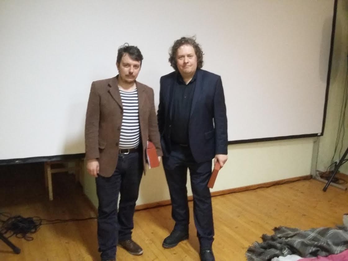 Jaanis Valk ja Erik Norkroos Urvaste seltsimajas täpselt aasta tagasi. Foto: LIANA ALLAS