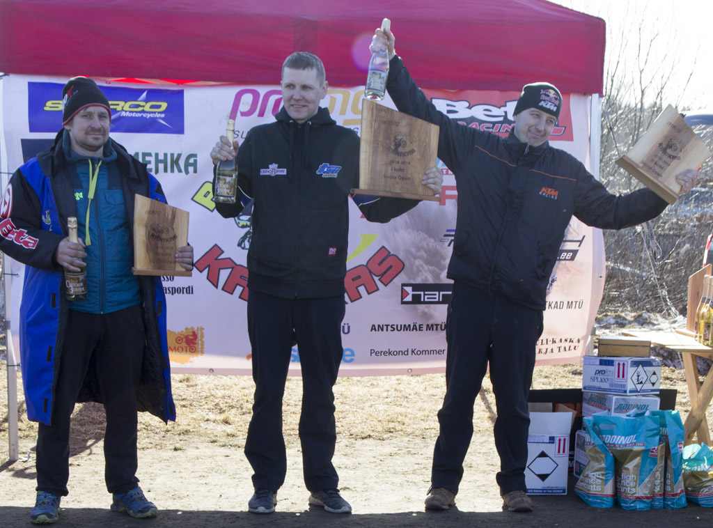 Võistlusklassi Soolo Open esikolmik. Vasakult: Andrei Korobov, Sander Luiga ja Martin Kohv. Fotod: BIRGIT PETTAI