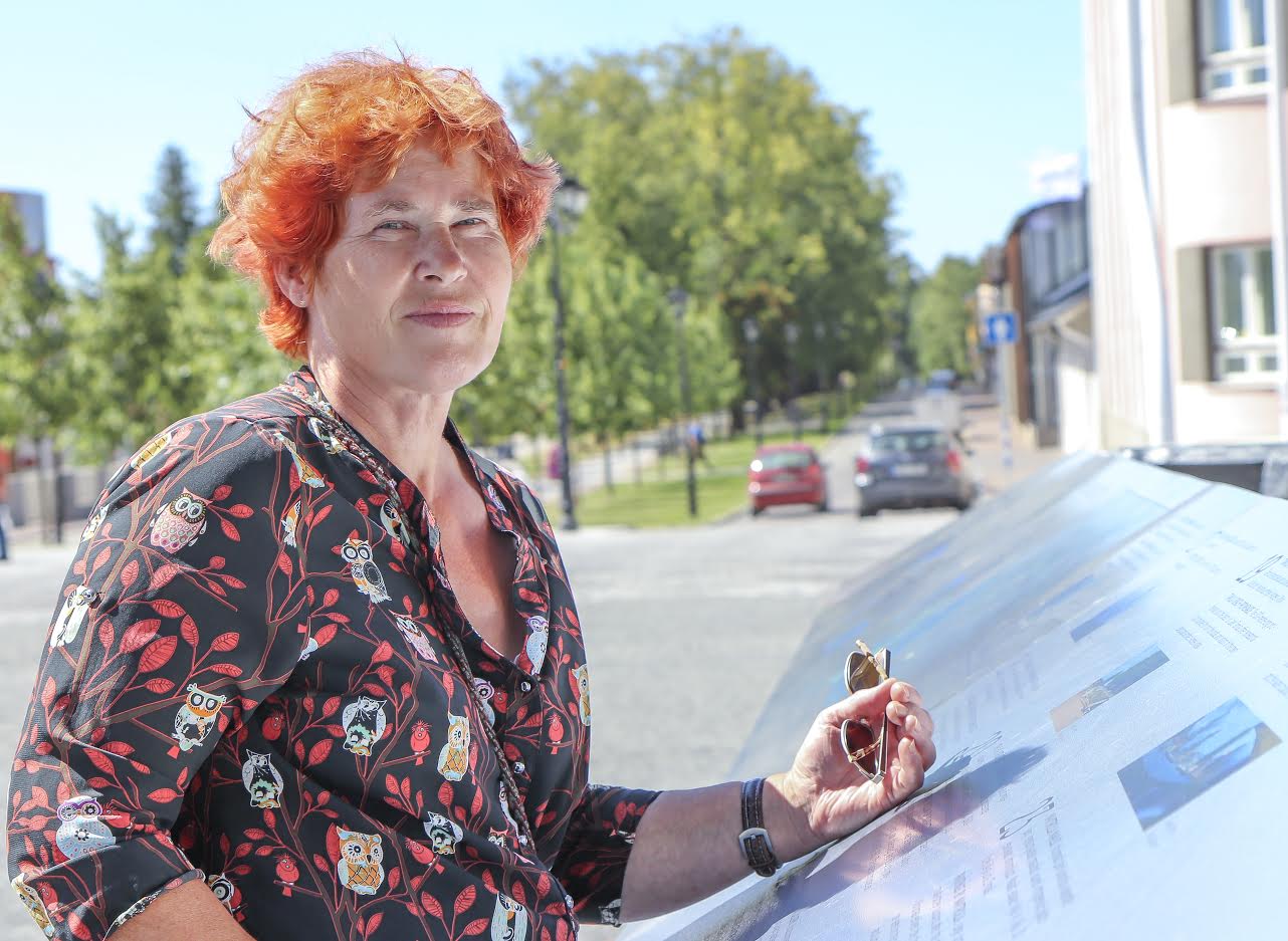 Muinsuskaitseameti Võrumaa nõuniku Tiina Pettai sõnul saab küsimuste korral alati nõu küsida. Foto: AIGAR NAGEL