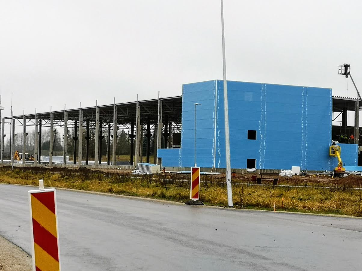 Ehitusjärgus OÜ Baltic Steelarc tööstushoone Kobela tööstuspargis, Antslast neli kilomeetrit Valga poole. Foto: LIANA ALLAS