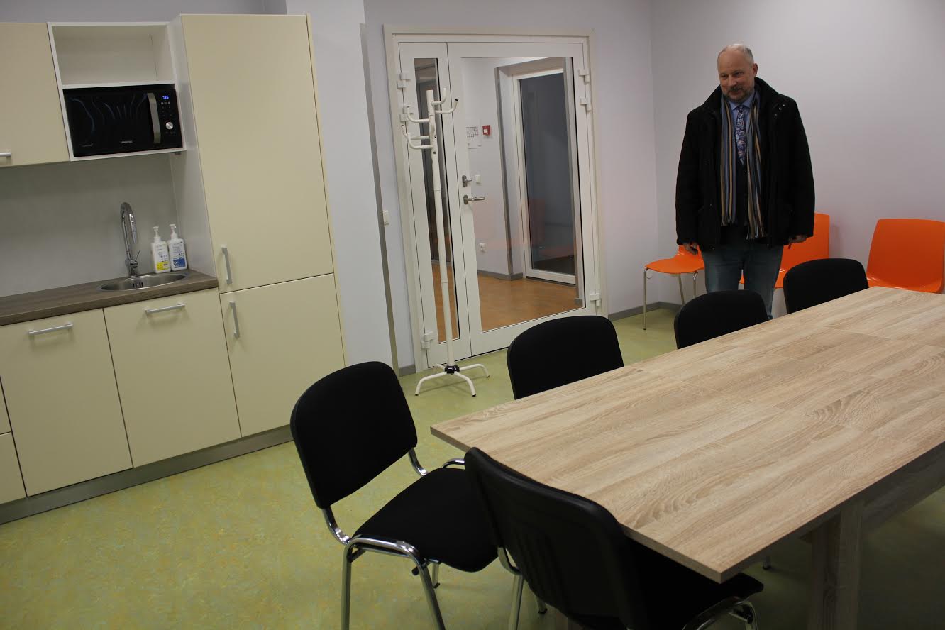 Helikindla uksega nõupidamiste ruum FOTOD: Liana Allas