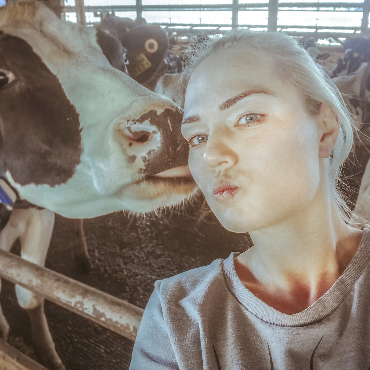 Mailika Sanin on julge ja tänapäevane naine, kes ei karda vastu võtta uusi väljakutseid ja vahetada elukutset kas või päeva pealt ning hakata iluhoolduste asemel hoopis loomadega tegelema. Foto: ERAKOGU