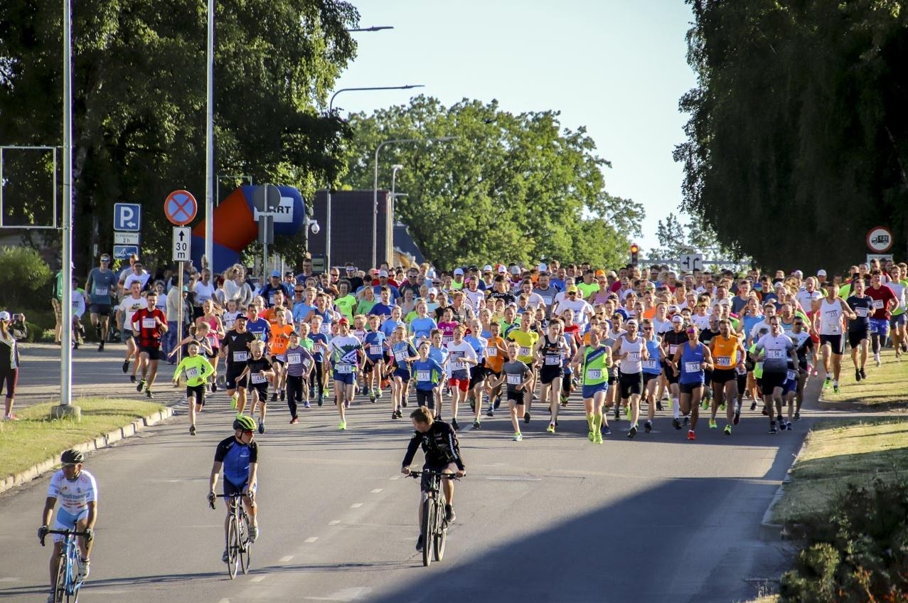 Stardihetk ülemöödunud aasta Võru-Väimela maanteejooksult. Foto: AIGAR NAGEL