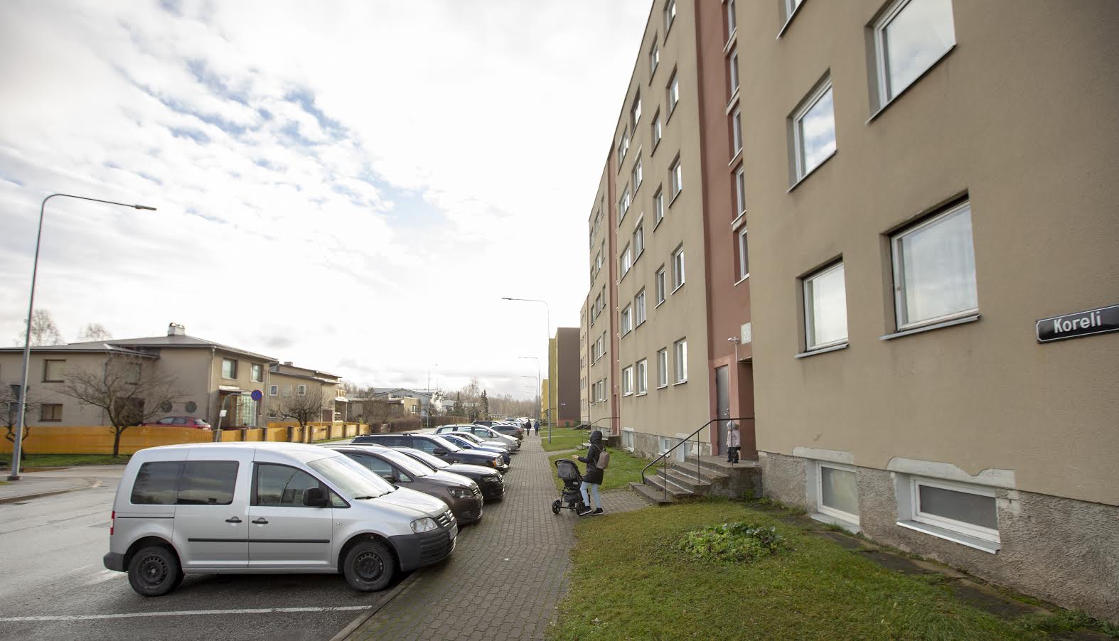 Sel sügisel on politseile laekunud Lõuna-Eestist kaheksa teadet sõidukitelt varastatud katalüsaatorite kohta. Katalüsaatori vargus on toimunud ka Võrus Koreli tänaval. Foto: AIGAR NAGEL