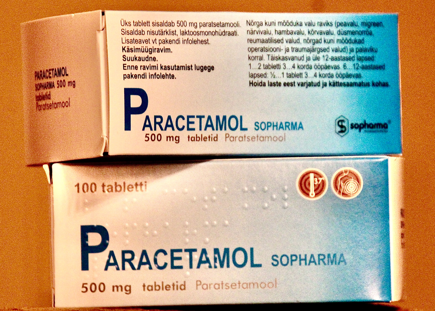 Koju tasub soetada näiteks Paracetamoli, millest piisab, et väikesest palavikust või valust jagu saada.  FOTO: Kalev Annom