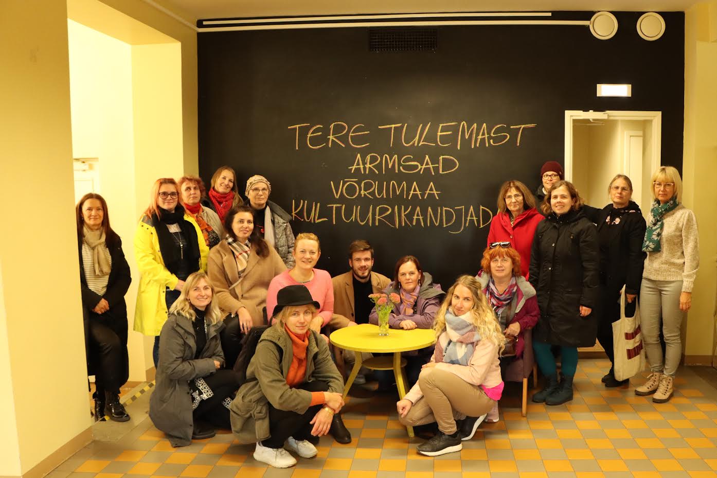 Võrumaa kultuuritöötajad Suure-Jaani kultuurimajas. FOTO: Birgit Pettai