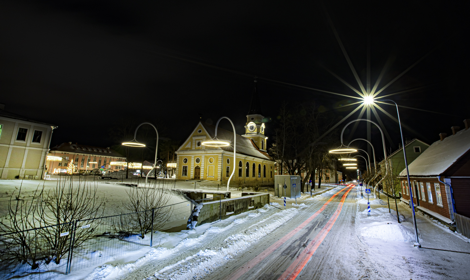 Koidula ja Seminari tn nurgal varisemisohus olevate hoonete lammutamine FOTO: Aigar Nagel