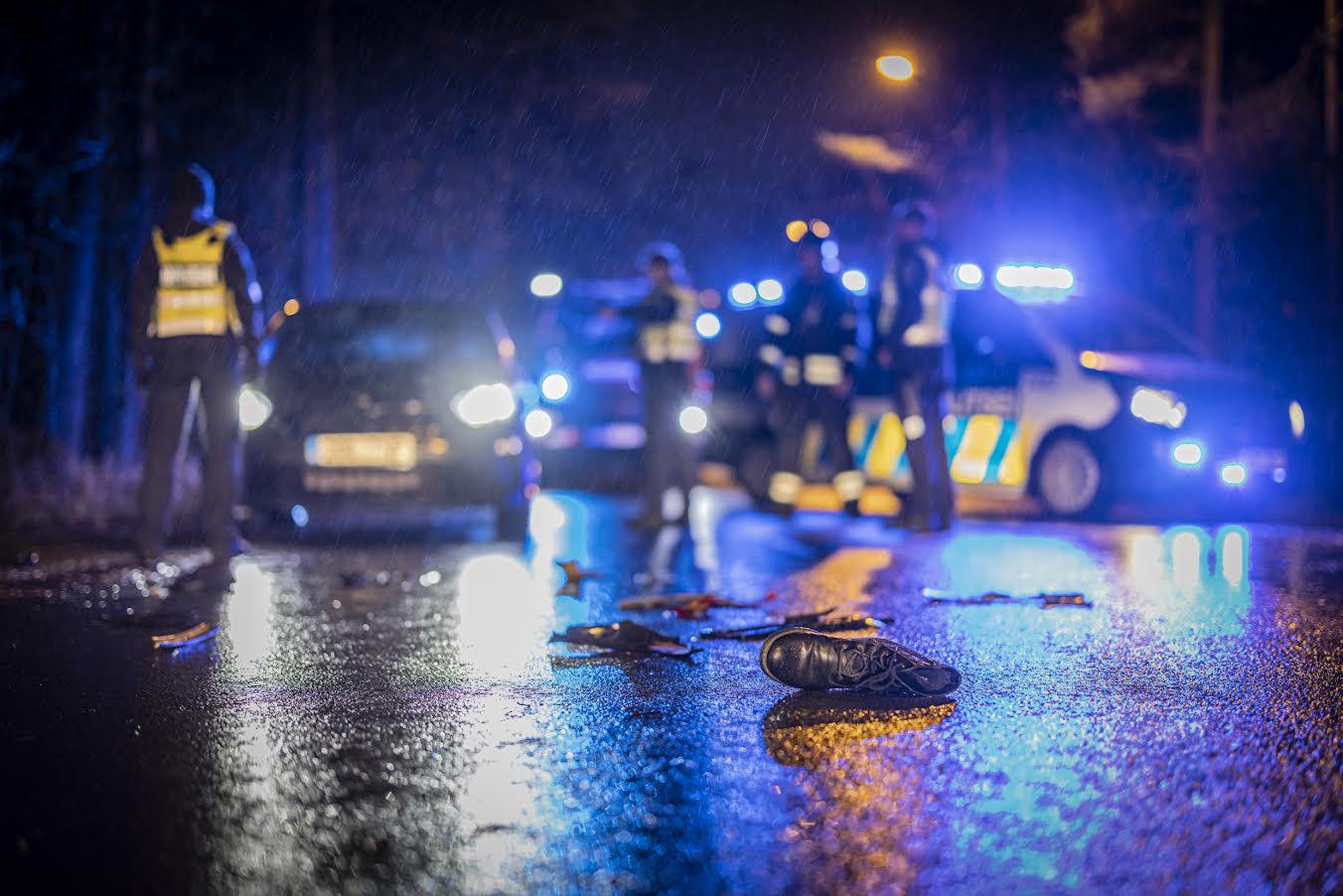 Politsei saatis liiklushuligaanidele musta jõulukaardi Politsei saatis liiklushuligaanidele musta jõulukaardi