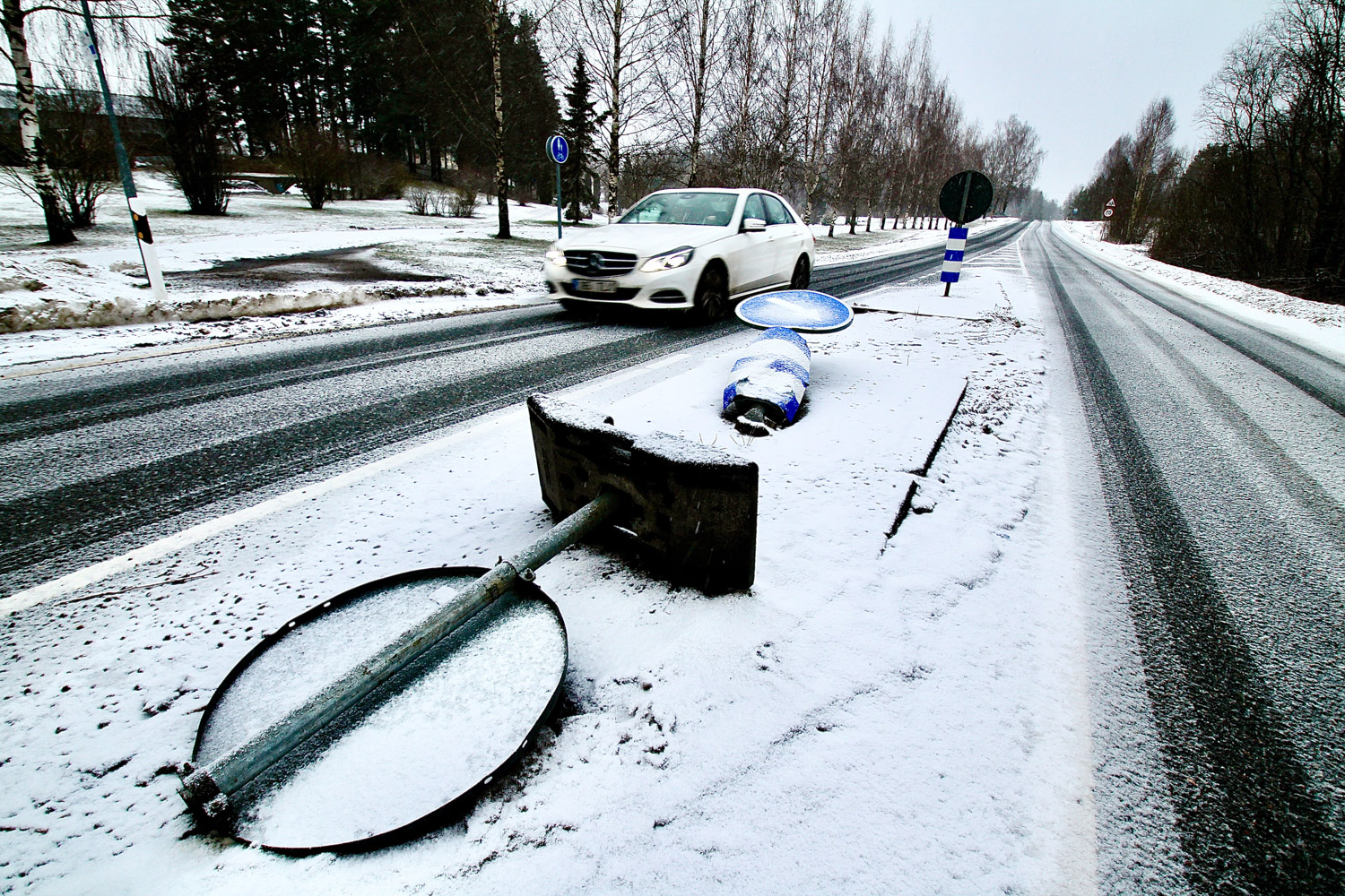 Pikali liiklusmärgid Puigal. Foto: VT Pikali liiklusmärgid Puigal. Foto: VT