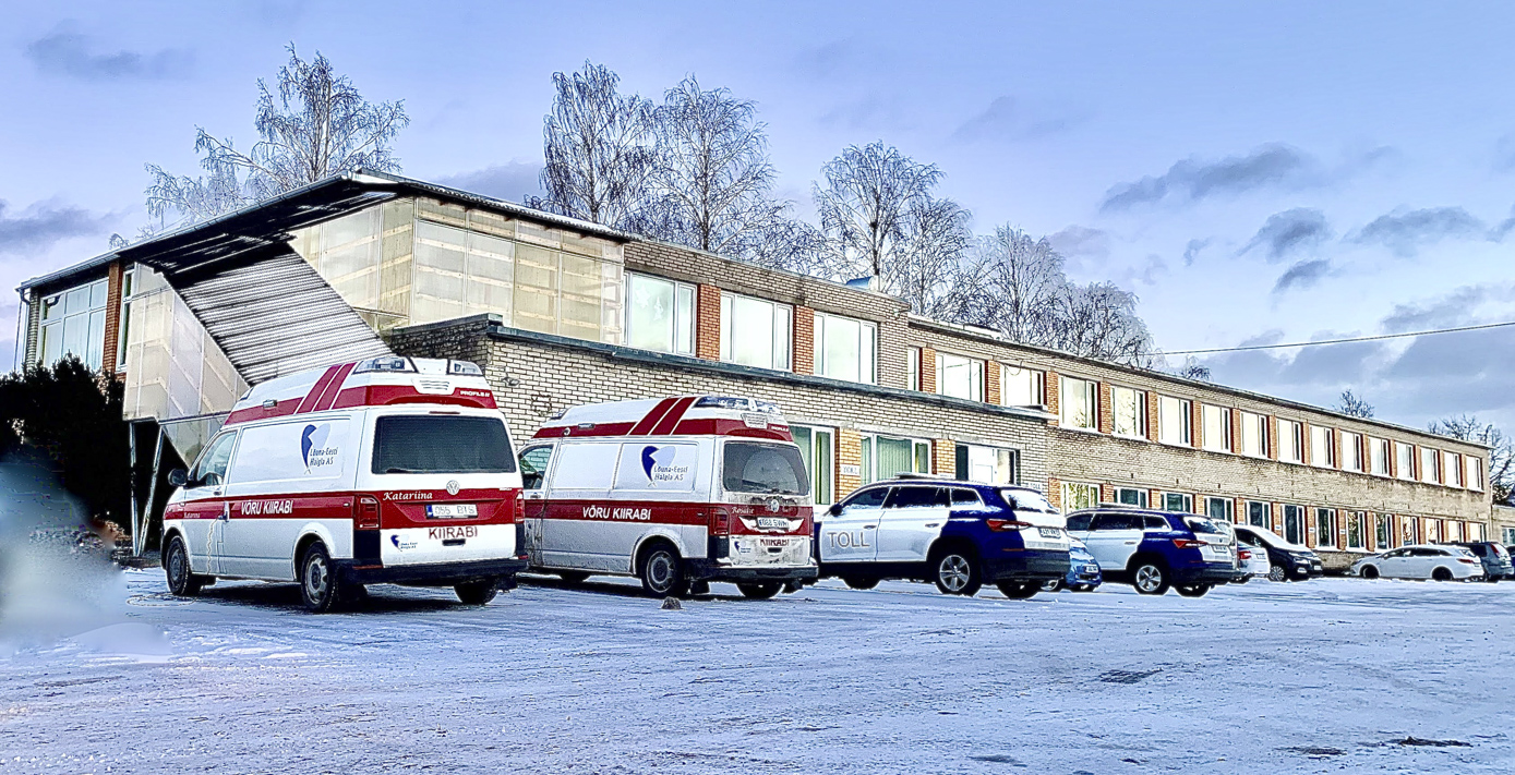 Omal ajal oli kiirabi Võrus Karja (Leegeni) tänaval. Praegu on kiirabi Põllu tänaval teisel korrusel. FOTOD: Kalev Annom