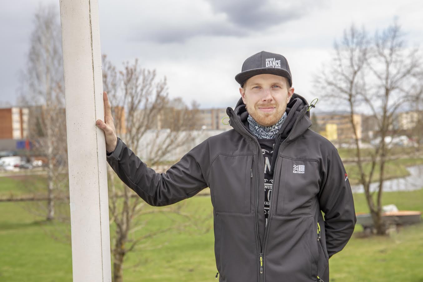 Võru Kreutzwaldi kooli töö- ja tehnoloogiaõpetuse õpetaja Sander Breidaks hindab kaugõppetingimustes õpilastele kodutöö andmist kergeks ülesandeks. Foto: AIGAR NAGEL