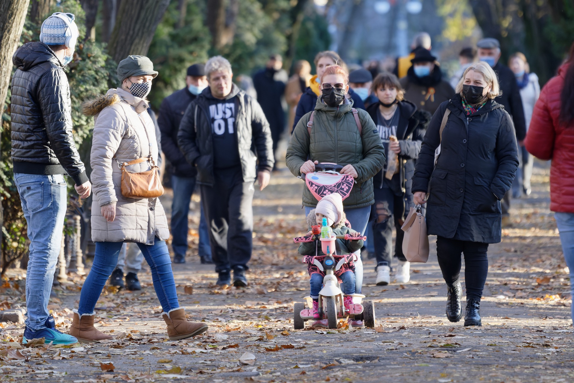 Lähikontaktne laps ei pea hea tervise korral enam karantiini jääma