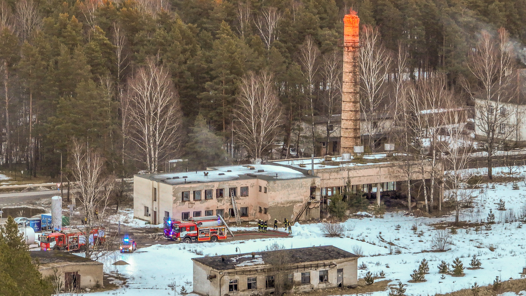 Kunagises naftabaasi kontoris põles prügi FOTOD: Aigar Nagel