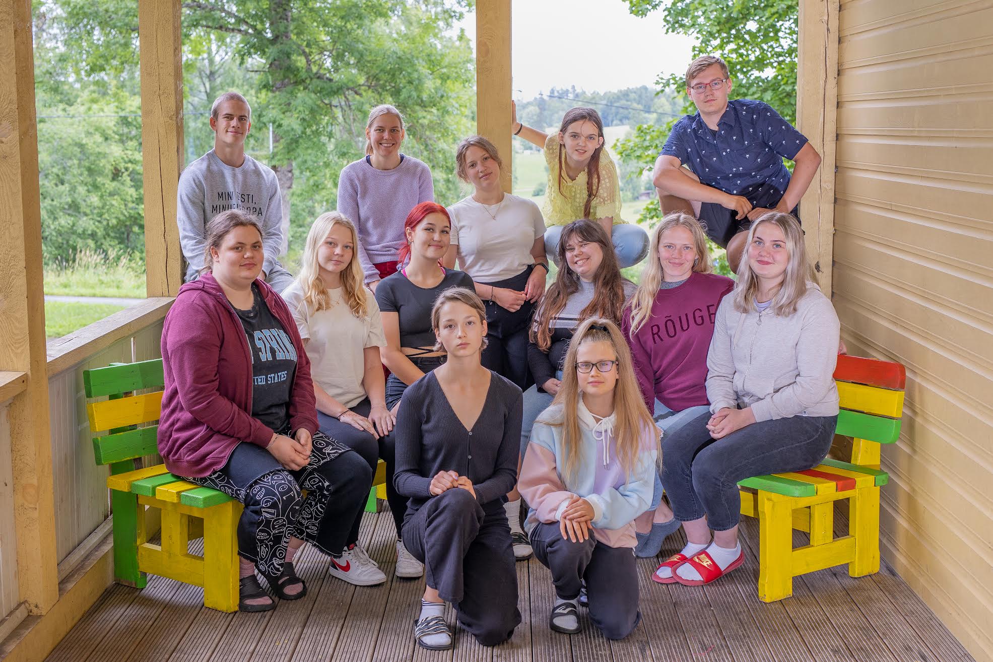 Jõgeva-Rõuge ühismalevas osalevad Ats Uder, rühmajuht Airi Parv, Eliise Joost, Merili Valge, Hannes Hanst, Angela Anton, Kelin-Adeele Klous, Katriine Mõttus, rühmajuhid Ele Laks ja Jaanika Orav, Paula Palmsaar, Laura Kirke Pertel ja Annabel Jõemets. Foto: AIGAR NAGEL