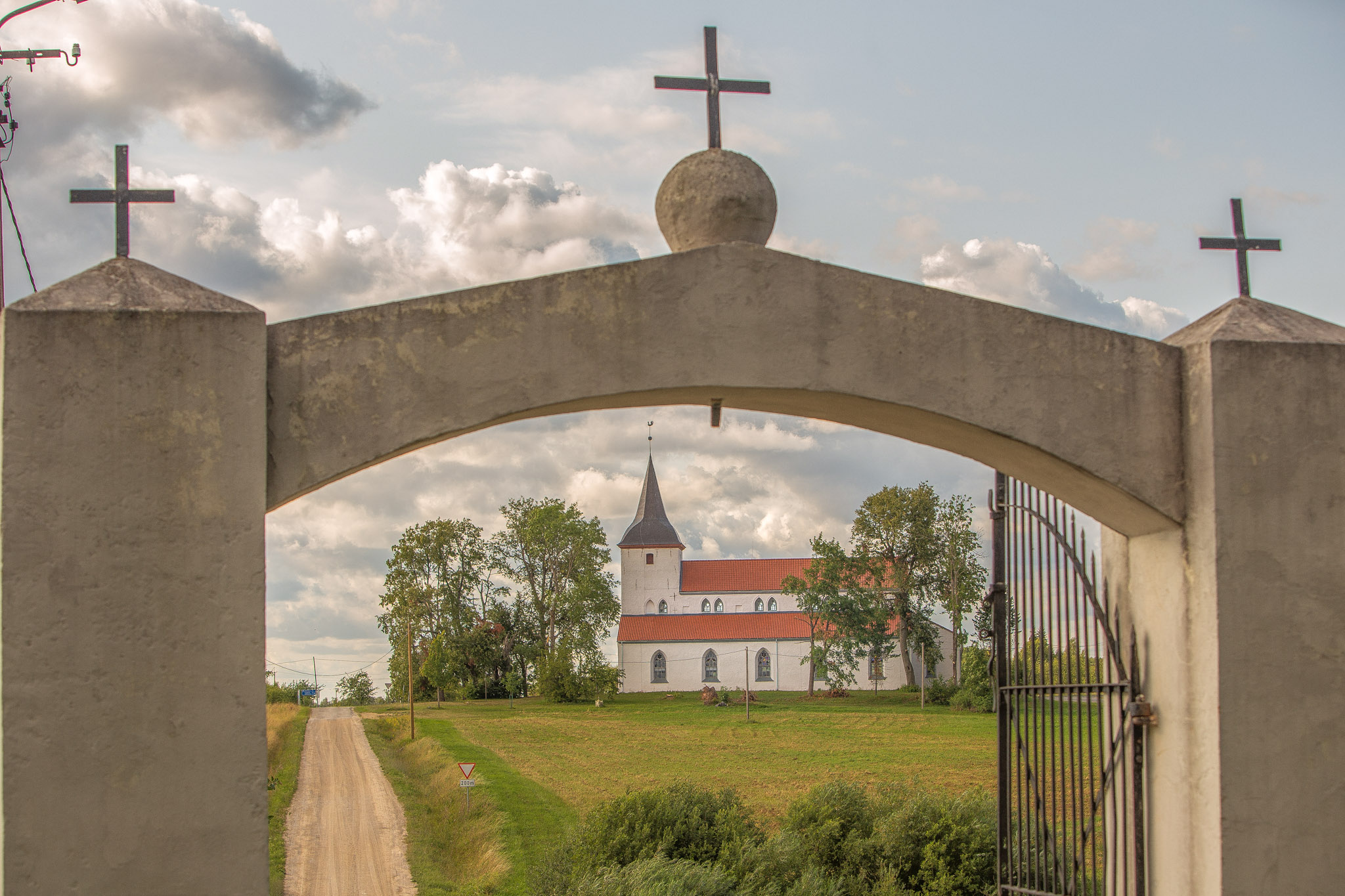 Urvastes tõi kalmistu valgustus külasse vaidluse FOTO: Aigar Nagel