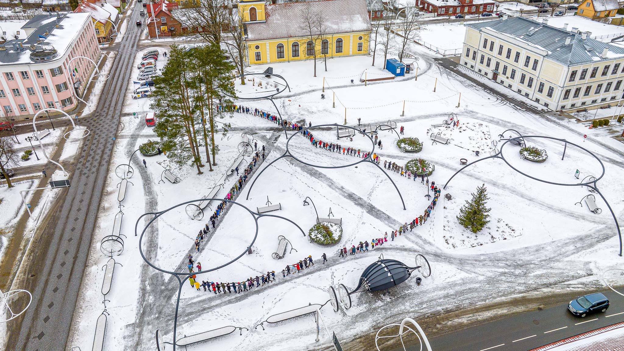 VIDEO Suure südame tegu tõi keskväljakule rekordarvu inimesi FOTO: Aigar Nagel