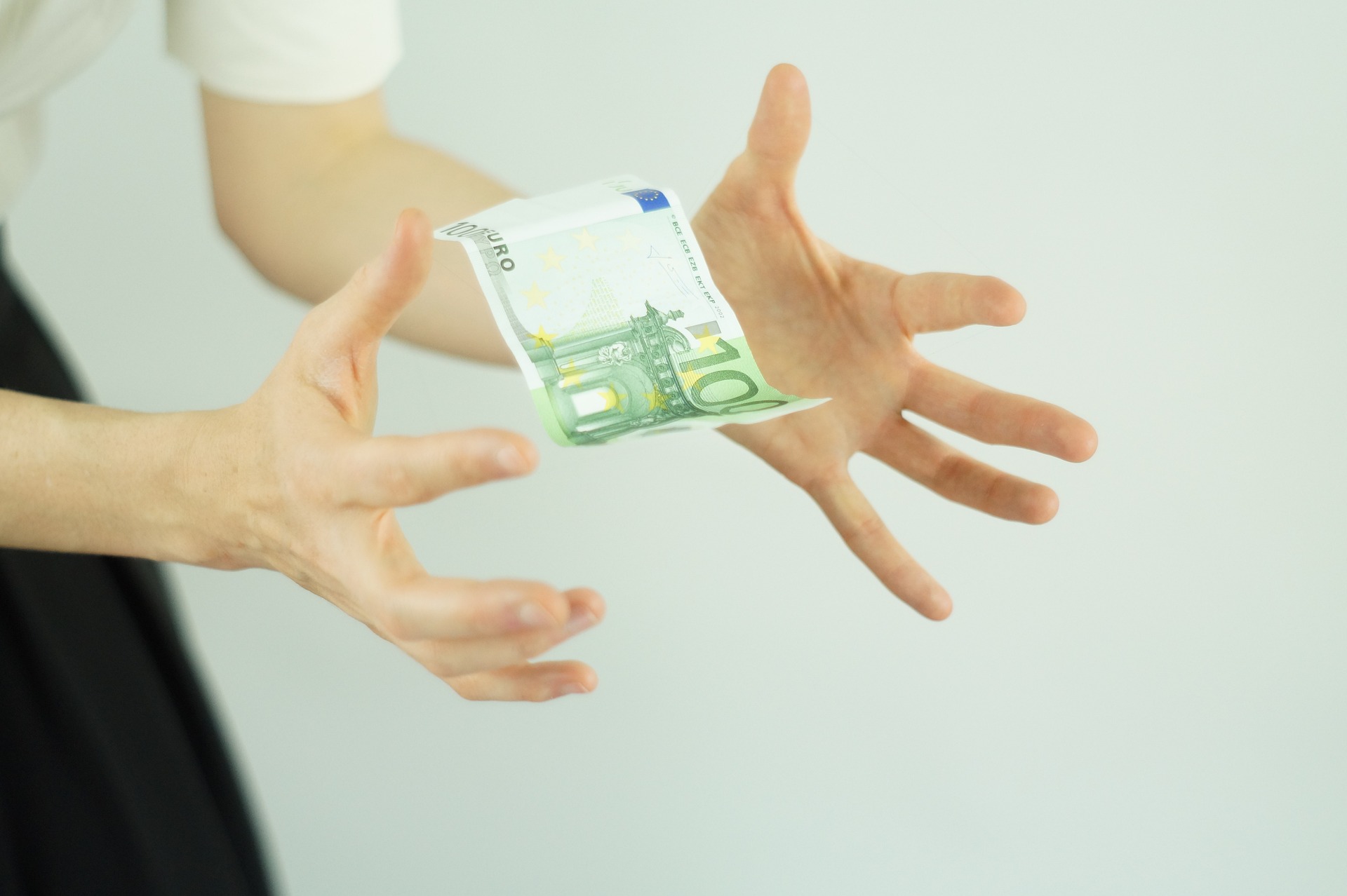 Kümnendik teenib rohkem kui 3625 eurot