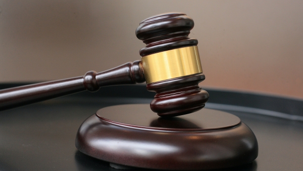 Riigil ei ole raha õigusabi tasude tõstmiseks