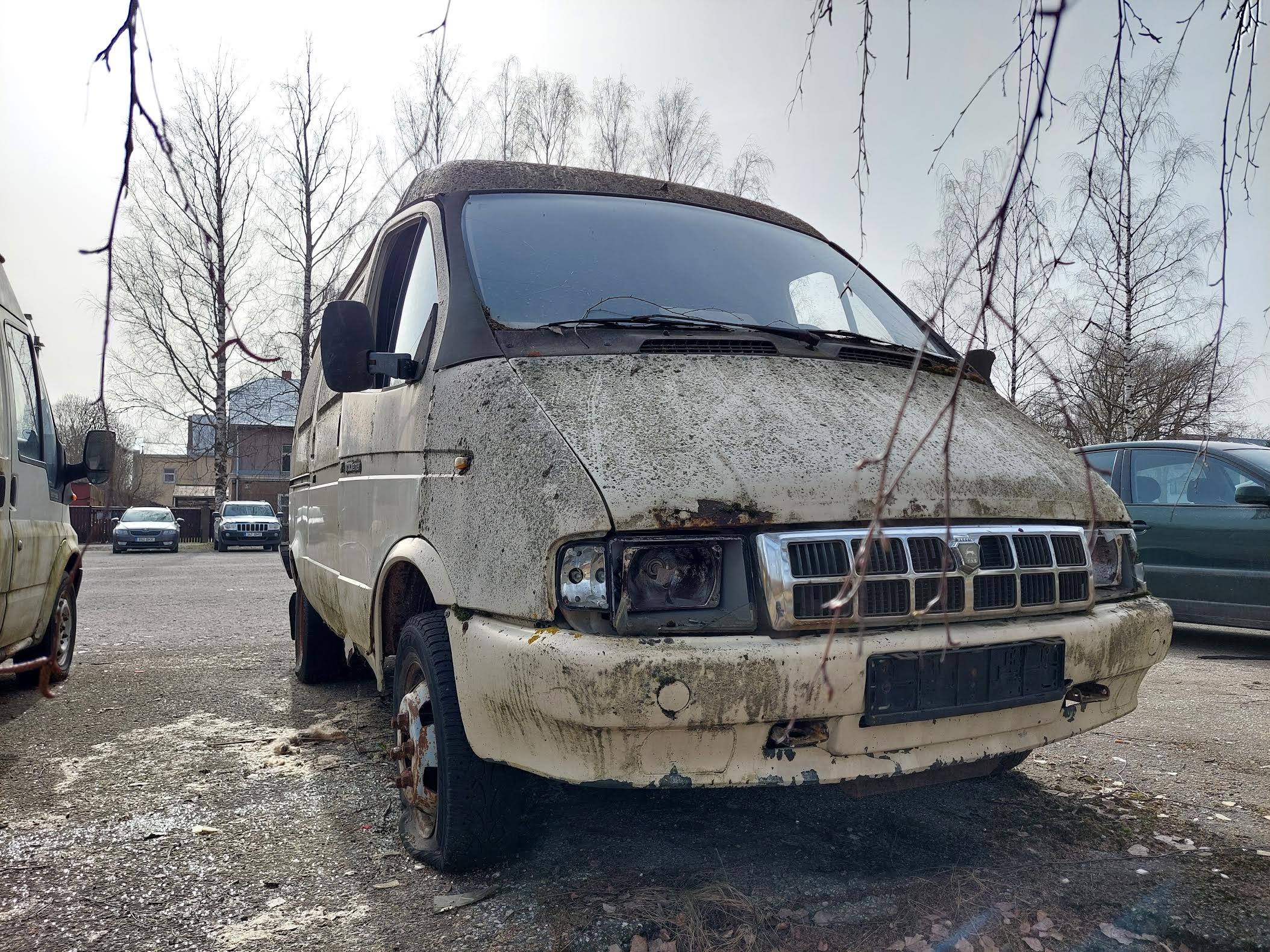 Iga kümnenda Eesti inimese auto on tehniliselt nii korrast ära, et jätab omaniku tee äärde. Foto: KUVATÕMMIS FACEBOOKIST