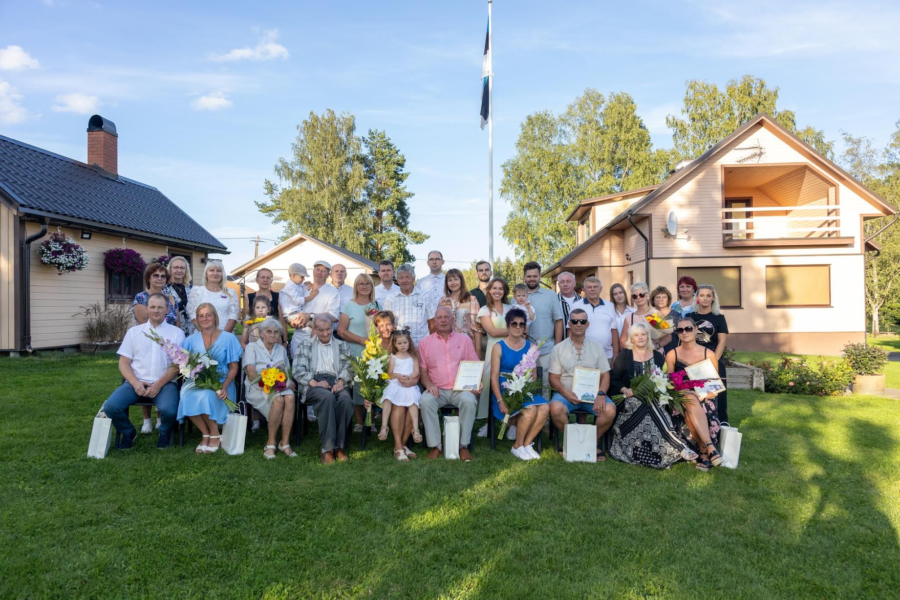 Kodude kaunistajad said tunnustuse Foto: MARILIIS KIVIMÄE