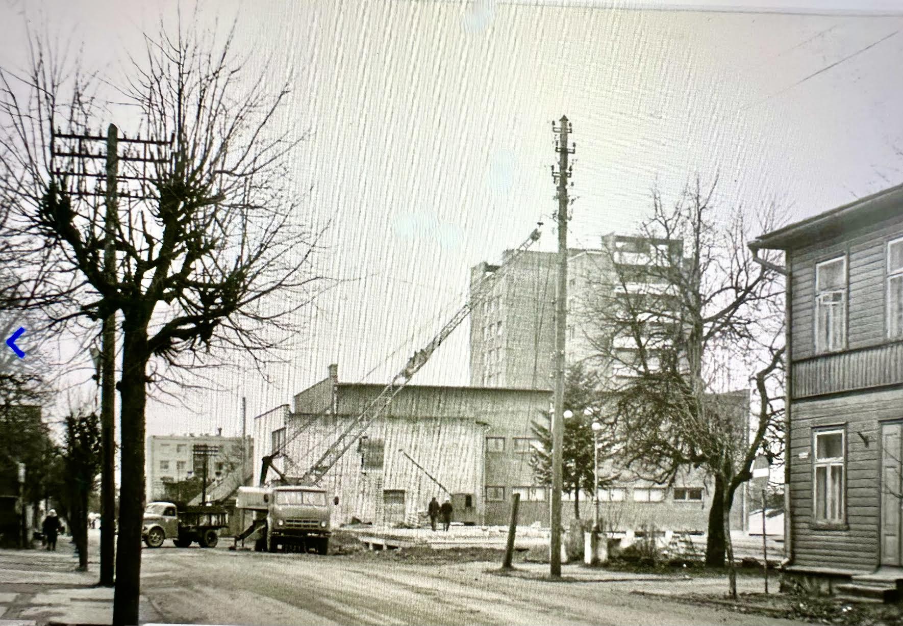 Nii sündis Võru koduloomuuseum 47 aastat tagasi (1977) Gorki-Kreutzwaldi tänava nurgale.