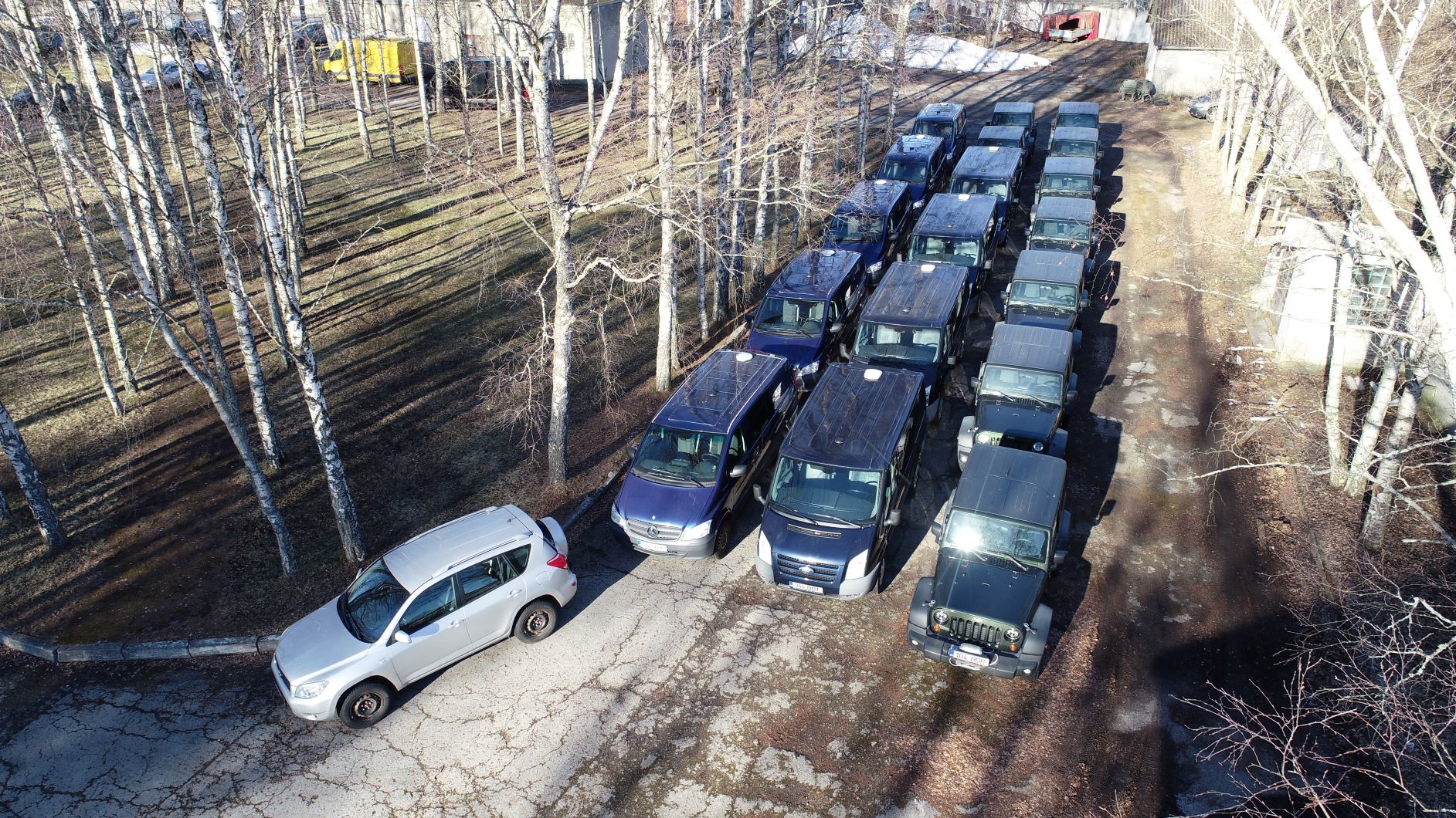 Ukrainasse saadetud autod: Foto Tarmo Tehva