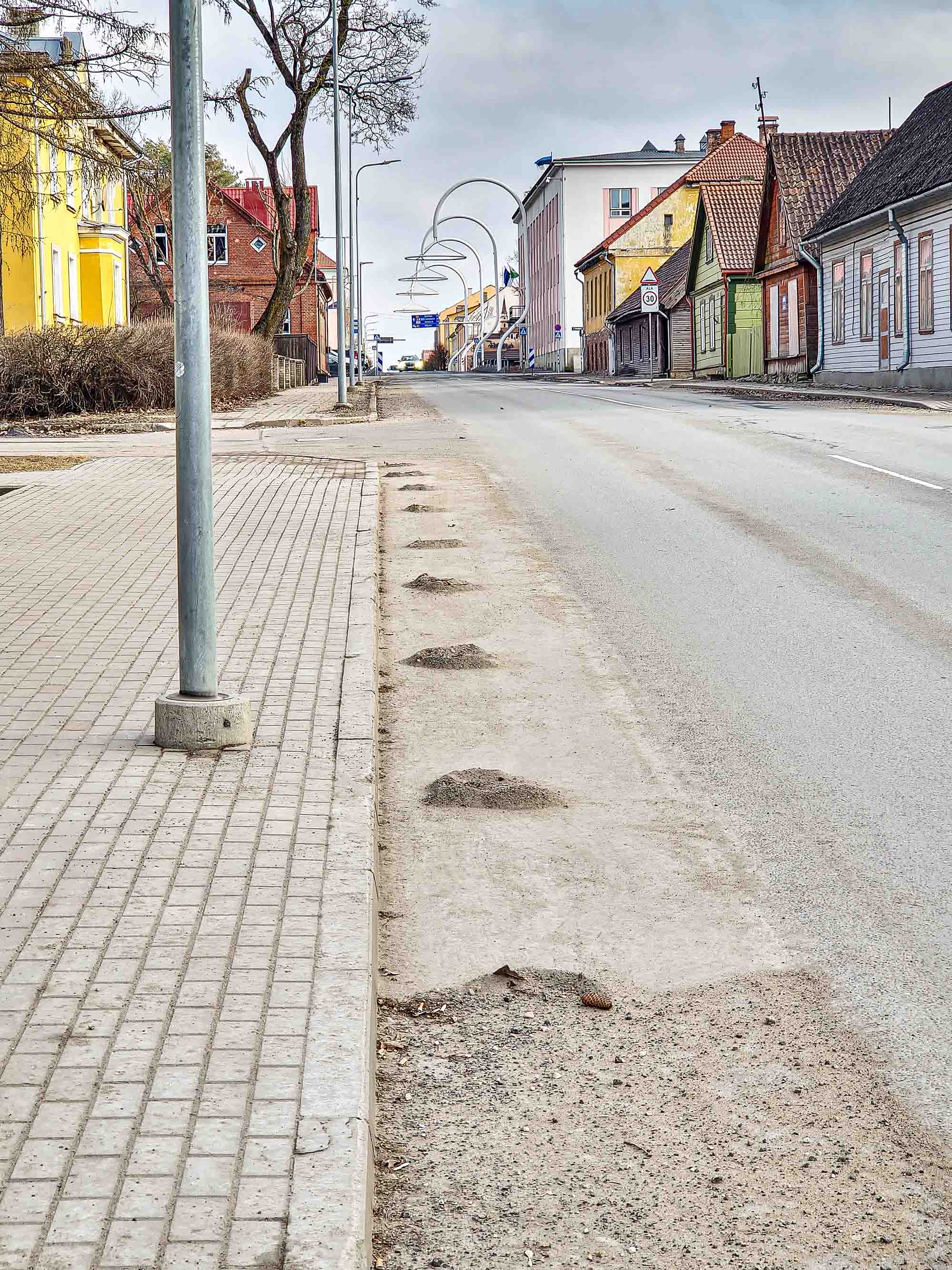 FOTOD Kevadine koristus on jõudnud Võru linna tänavatele FOTOD: Aigar Nagel