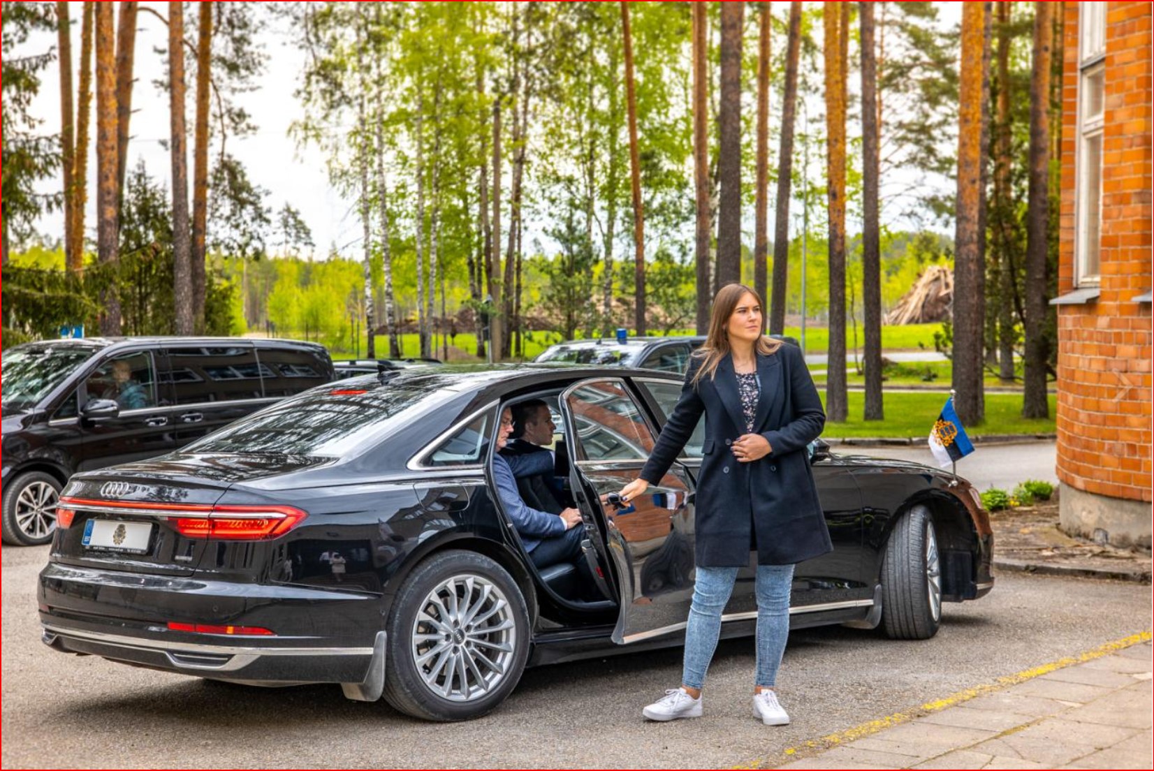 Kõrgemate riigiteenistujate palgad tõusevad aprillist 5,65 protsenti