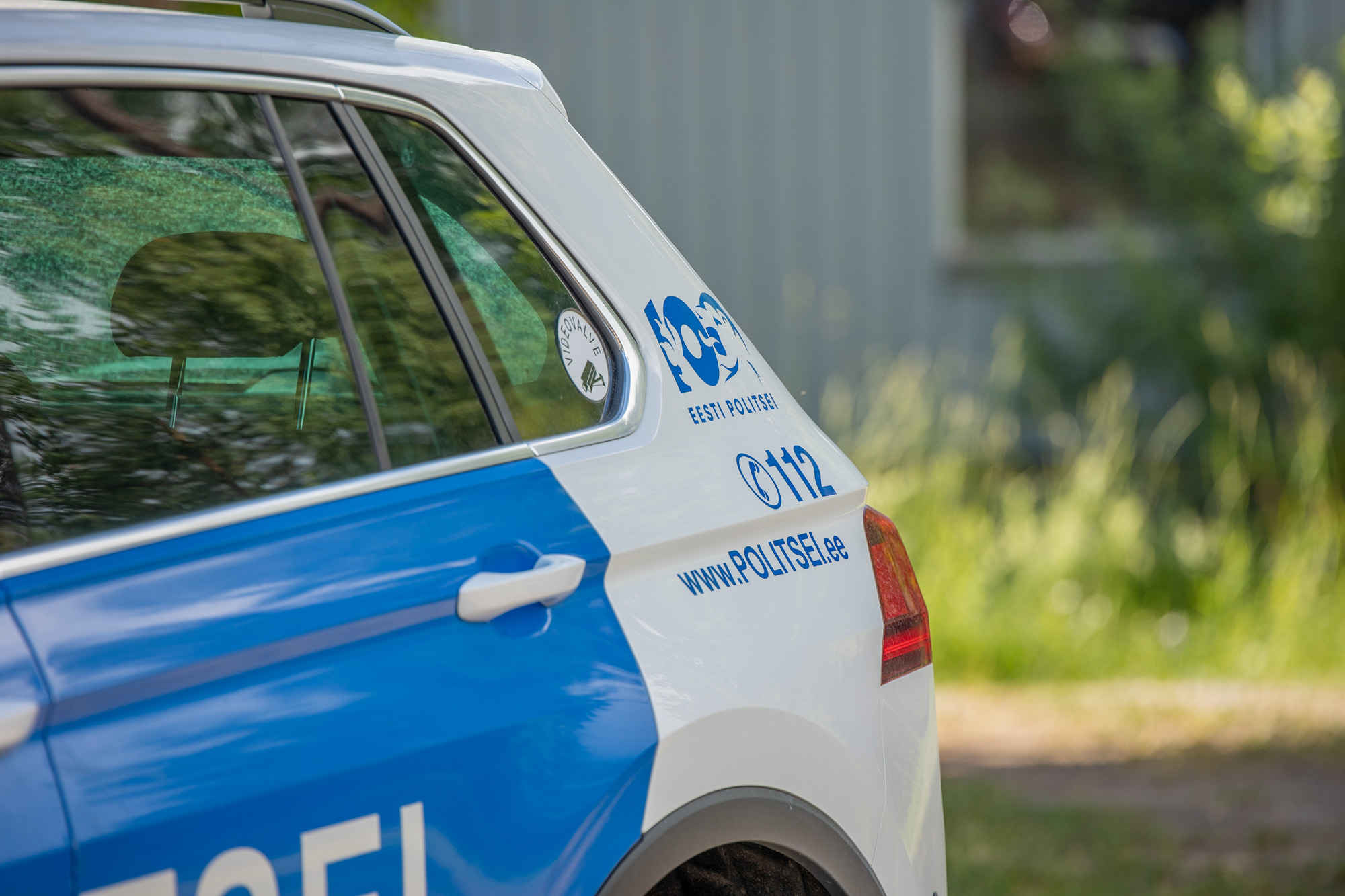 Kahe auto kokkupõrkes sai kolm inimest vigastada