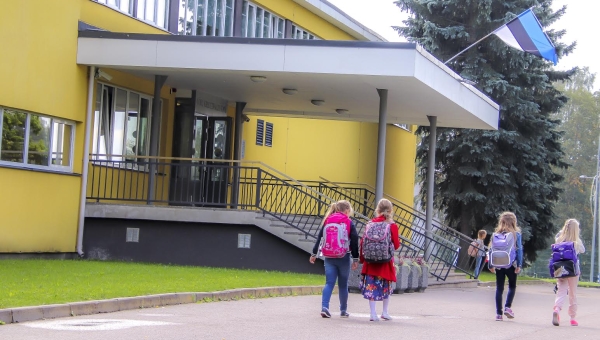 Uus õppeaasta toob koolipinki ligikaudu 161 000 õpilast