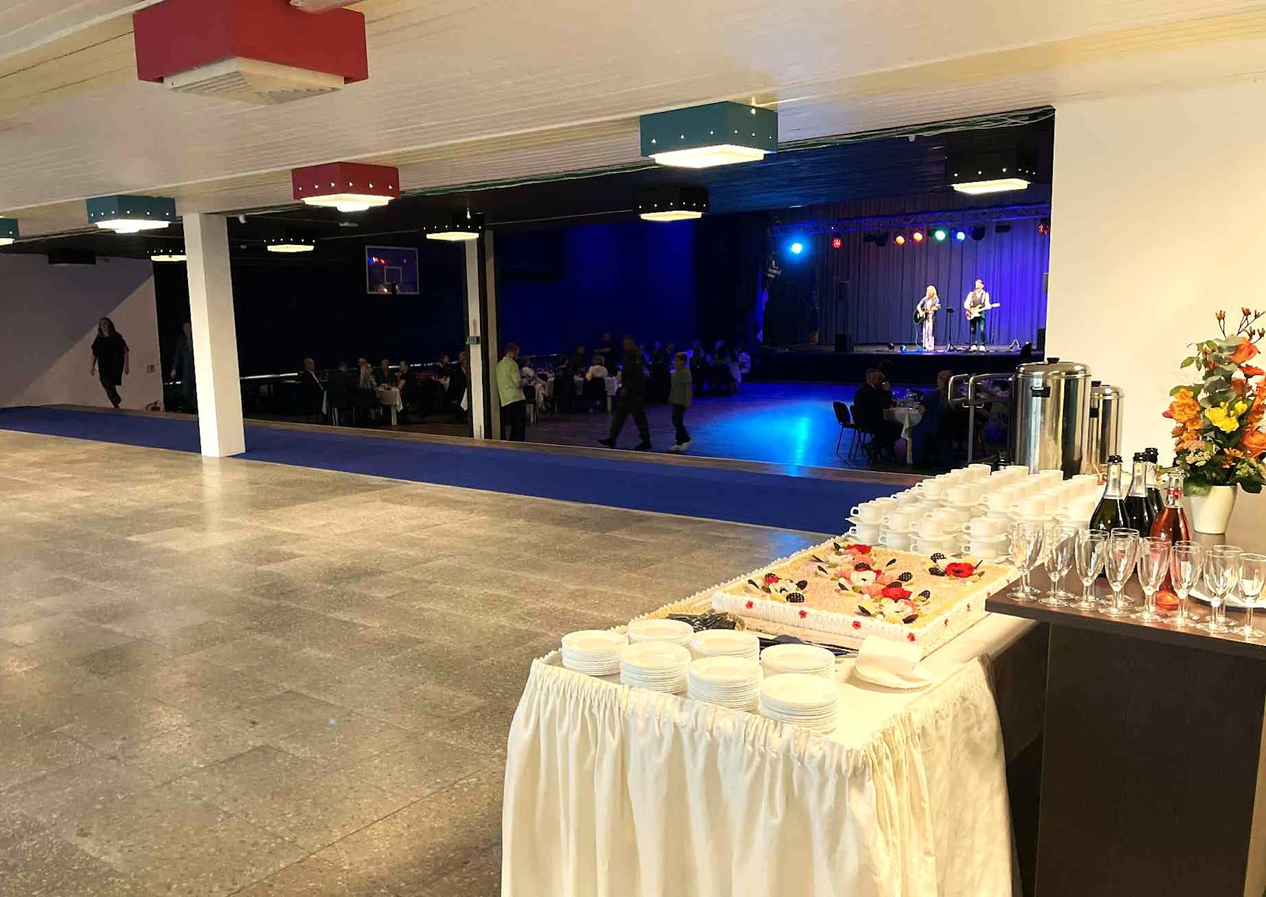 Esimene üritus avaras saal-fuajees on peetud. Foto Viljar Kavant.jpg