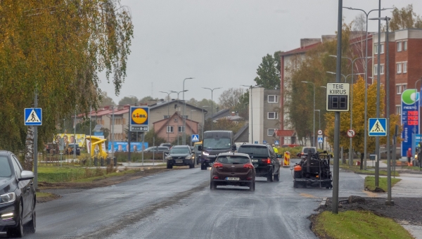 Teelõigu sulgemine röövis kaupluselt neljandiku käibest