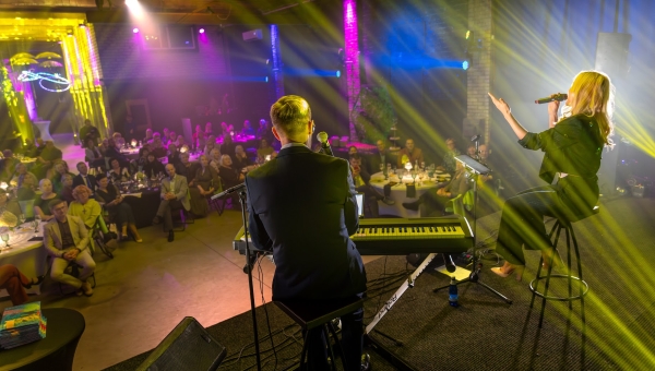 ISEOMA tänuõhtu tõi Festari majja rõõmu, muusikat ja tänutunnet FOTOD: Aigar Nagel