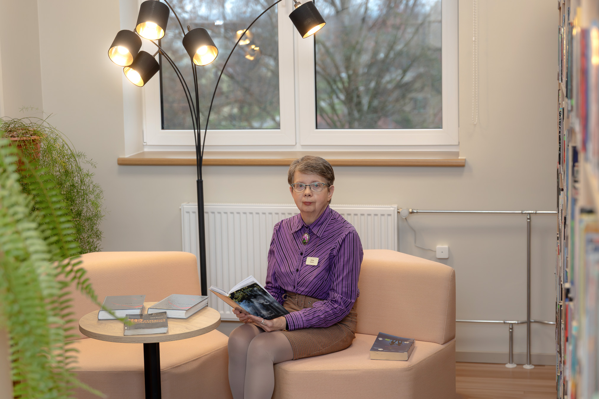 Võrumaa keskraamatukogu direktori ametis on Inga Kuljus olnud 1993. aastast. Tänavu sügisel otsustas staažikas direktor pensionile minna ning konkursi korras otsitakse uut direktorit. Foto: AIGAR NAGEL