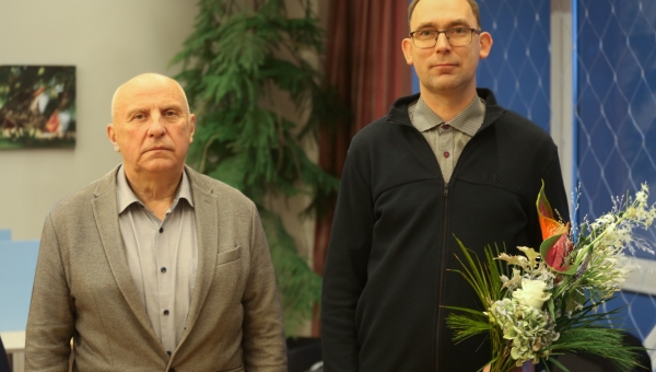 Volikogu esimees Georg Ruuda (vasakul) ja aseesimees Vaido Ermel. Foto: VÕRU VALLAVALITSUS