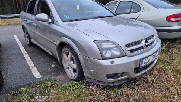 Transpordiamet müüs Koidula piiripunktis seisnud autod