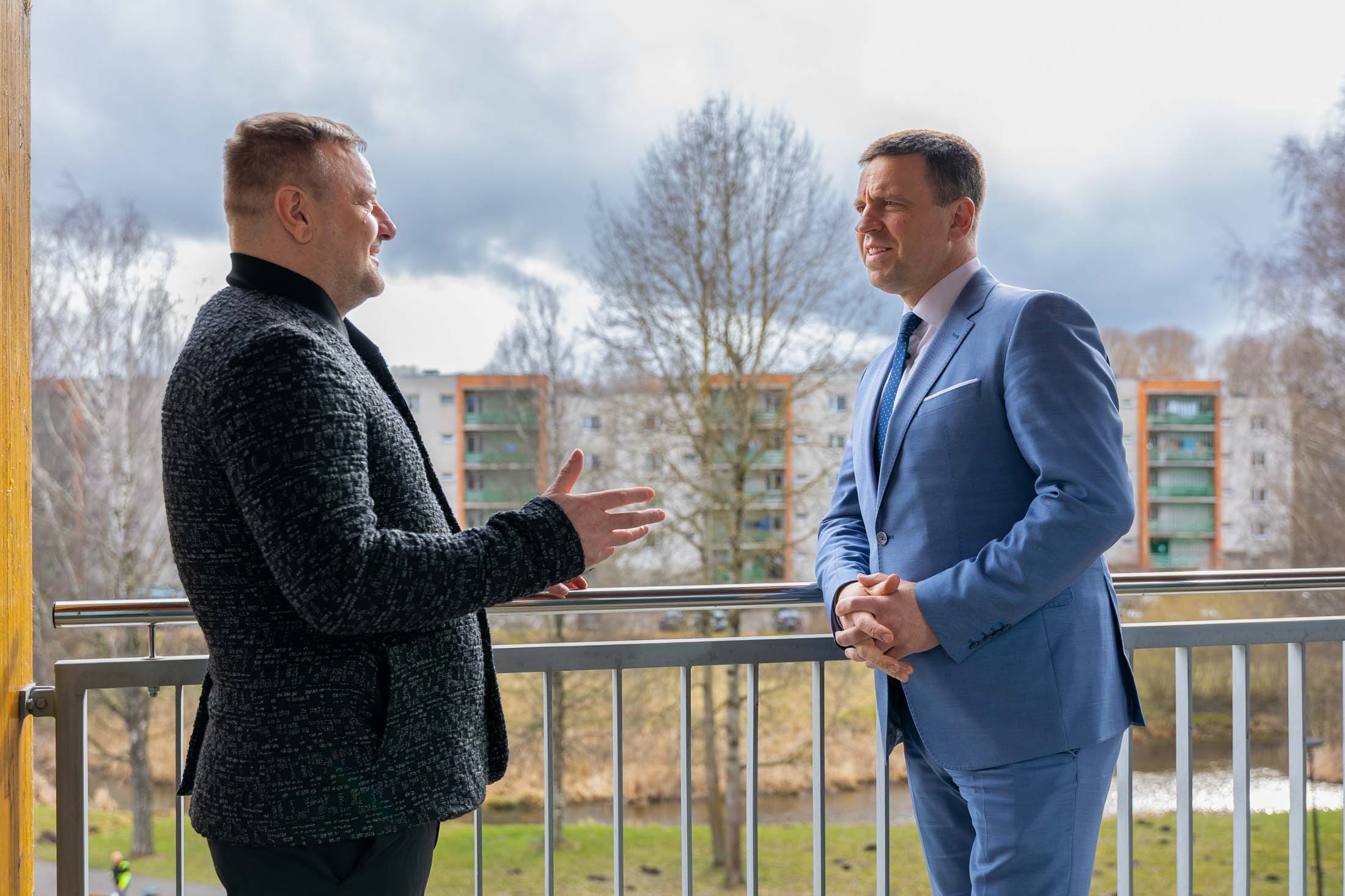 Võrumaa Teataja toimetuse rõdul. Foto: AIGAR NAGEL